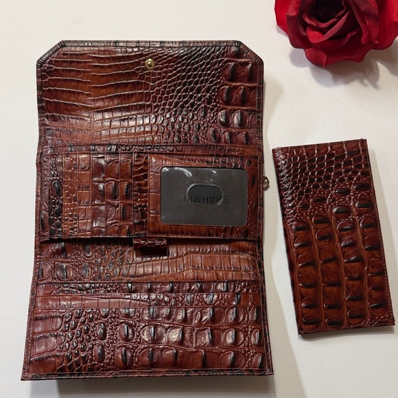 Brahmin Embossed Leather Wallet Set in Rich Brown - Picture 5 of 9